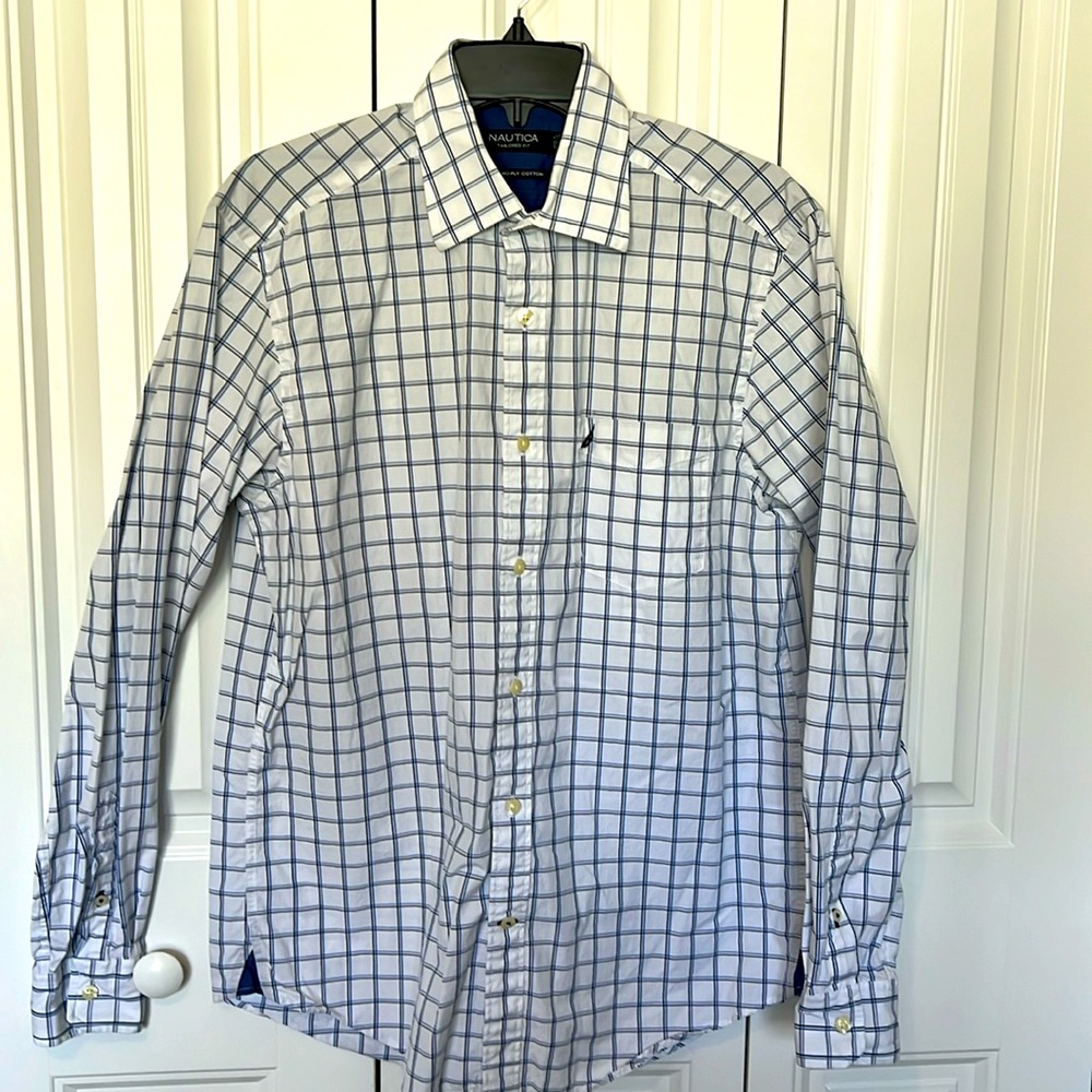 Men’s medium Nautica long sleeve button up